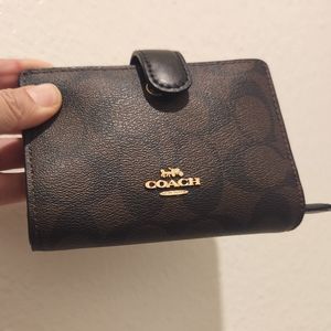 Coach classic small wallet
